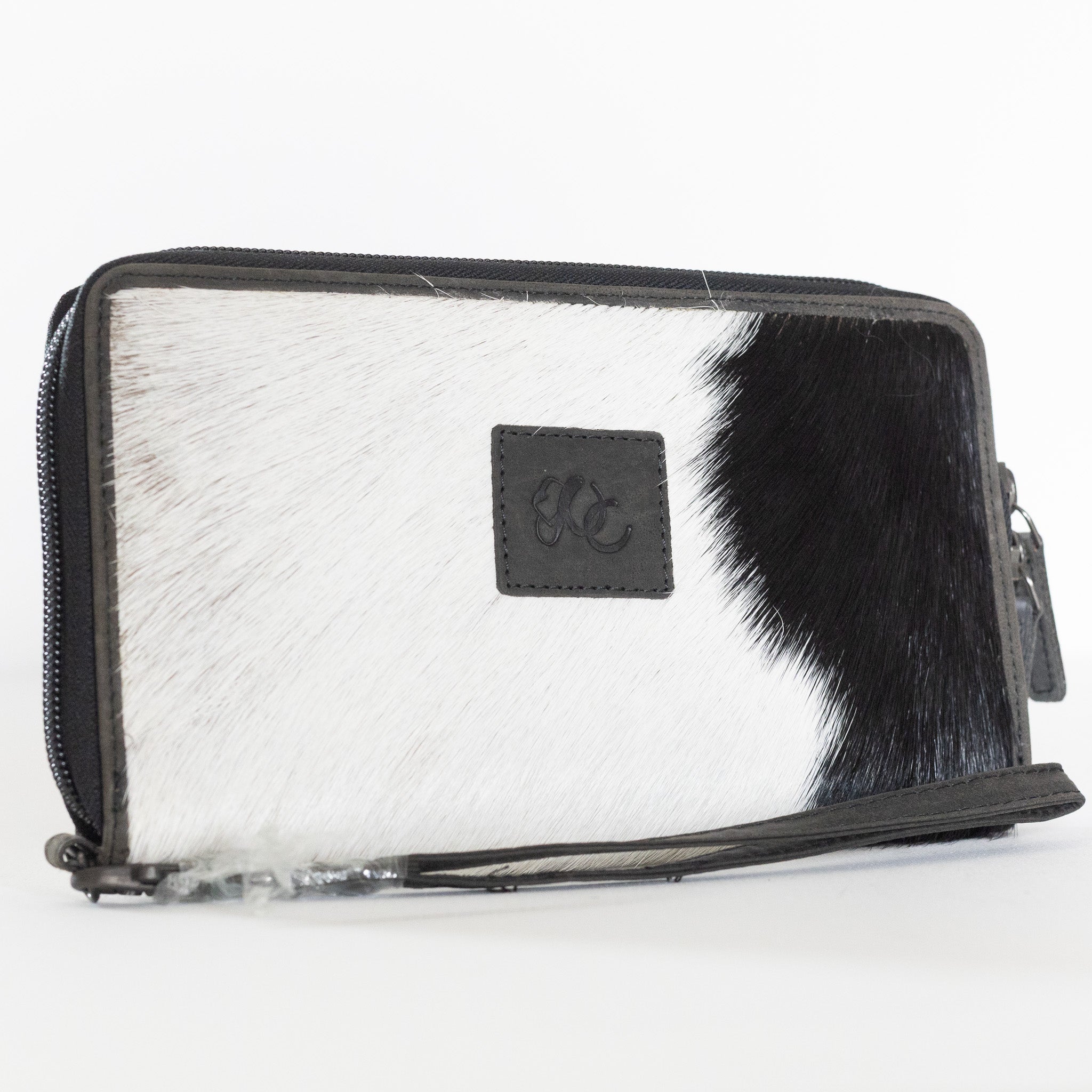 Black Hair On Clutch