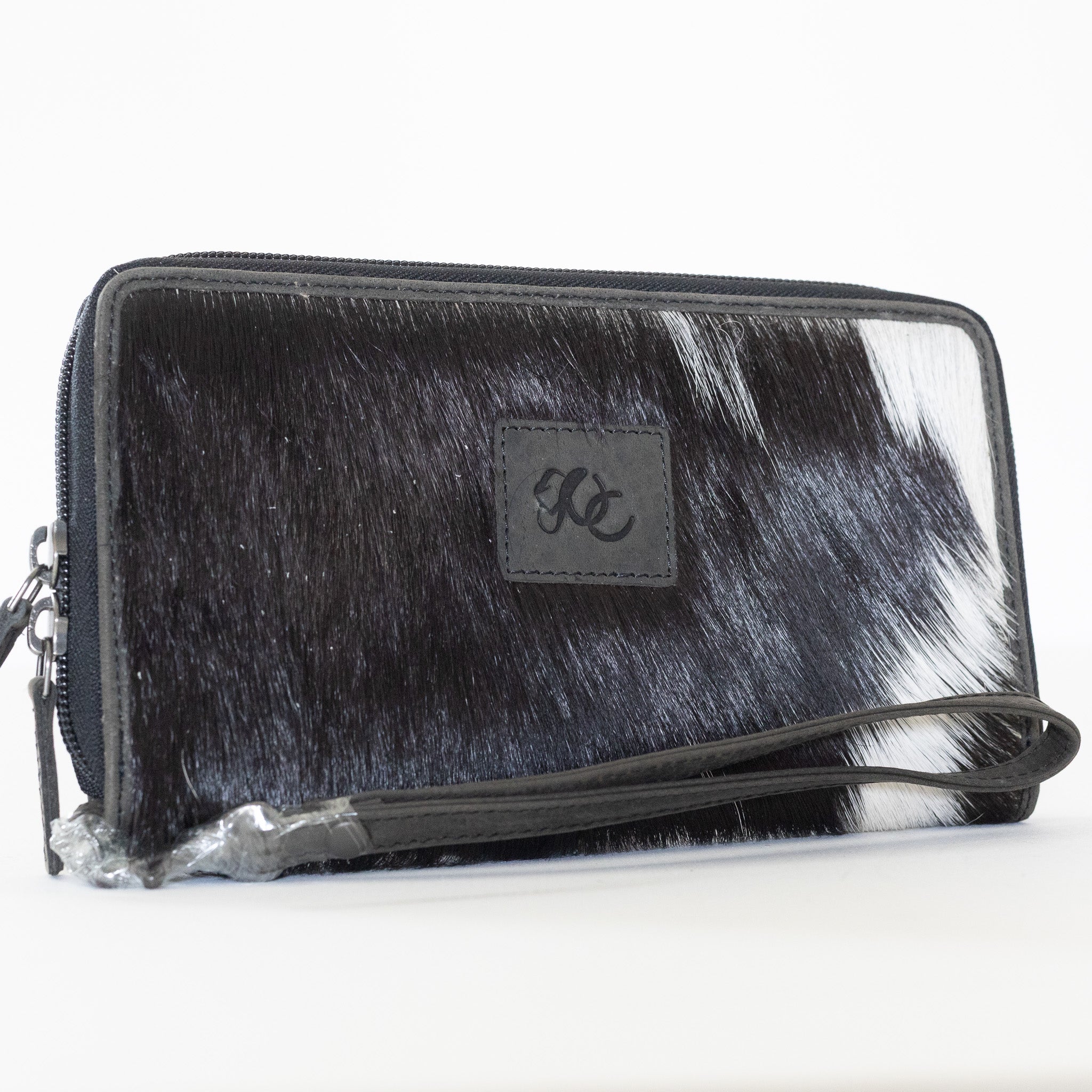 Black Hair On Clutch