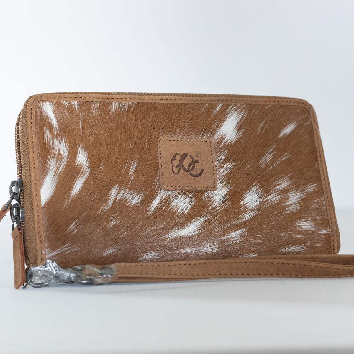 Brown Hair On Clutch