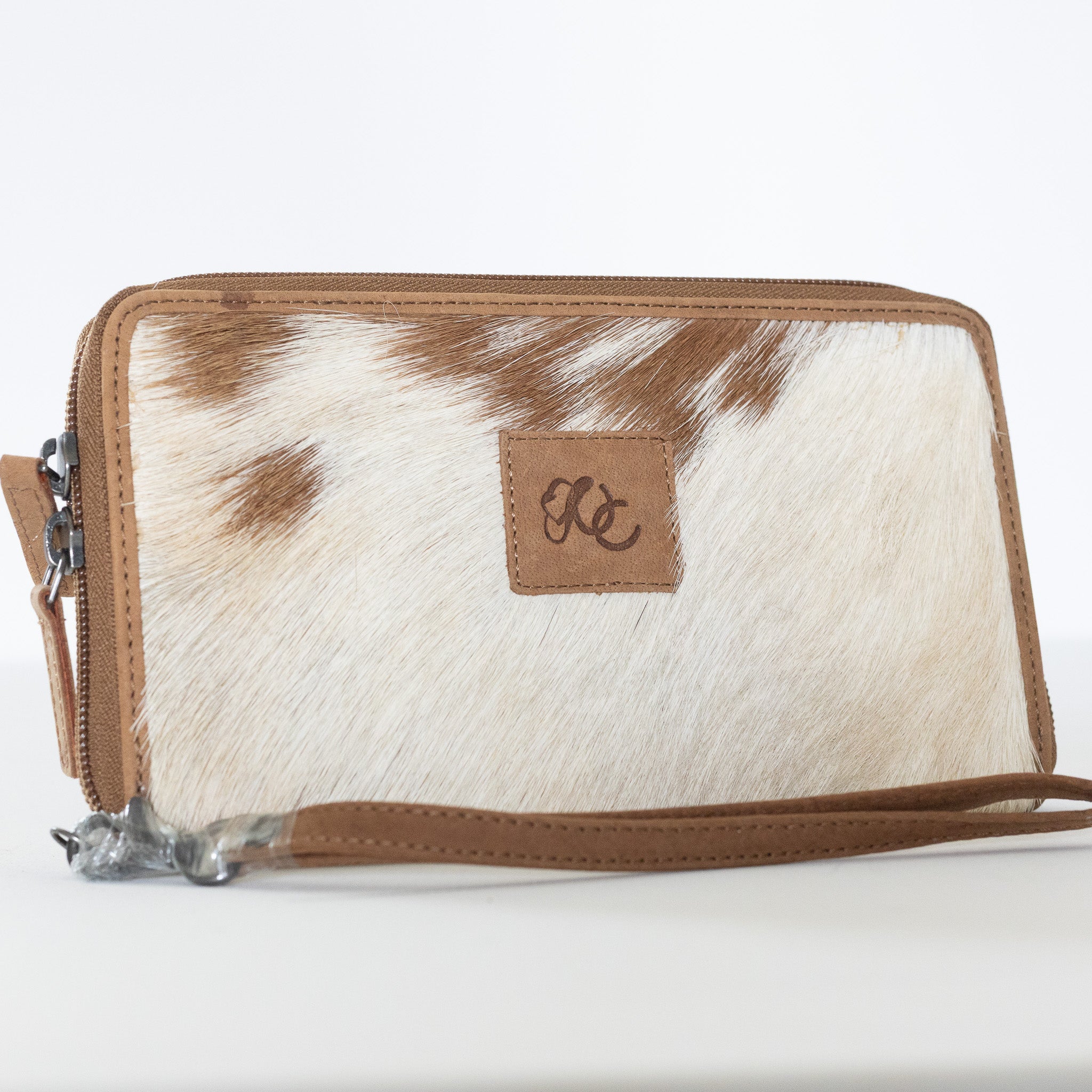 Brown Hair On Clutch