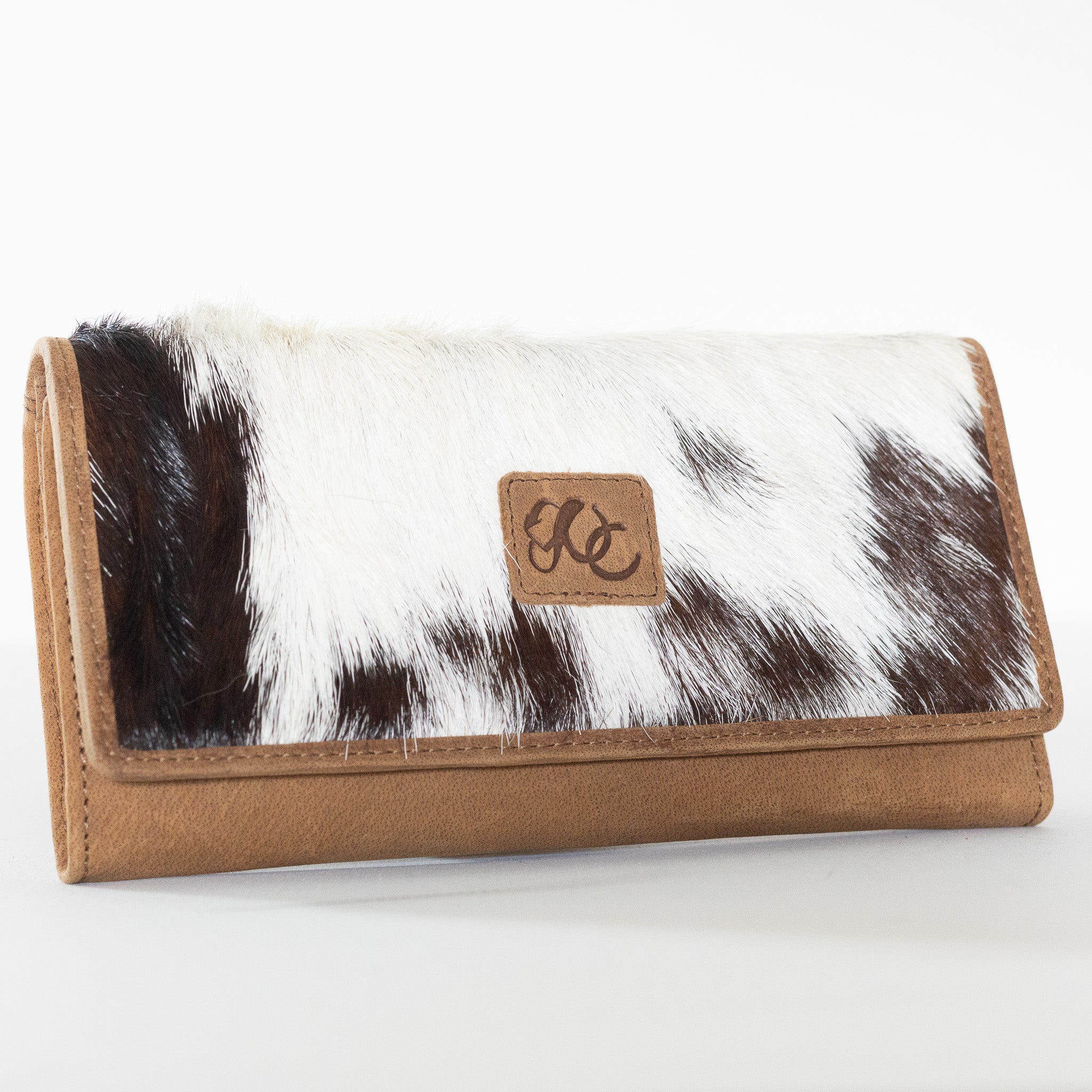Brown Hair On Wallet